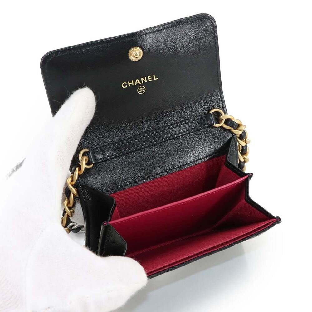 CHANEL Black Leather Wallet - Picture 7 of 10
